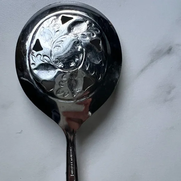 Sheffield England  Danube Porcelain Handle Slotted Onion 10” Serving Spoon - Picture 4 of 8